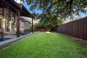 15605 Crown Cove Lane - Photo 5