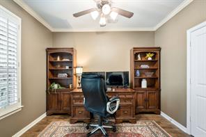 15605 Crown Cove Lane - Photo 9