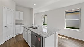 1667 Blaire Drive - Photo 6