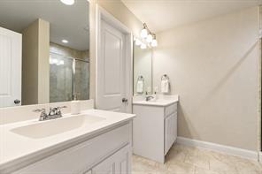 206 Hubbard Street - Photo 12