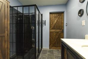 14313 FM 645 - Photo 2