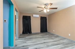 14313 FM 645 - Photo 3