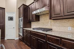 1512 8th Street - Photo 10
