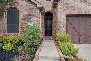 1512 8th Street - Photo 3