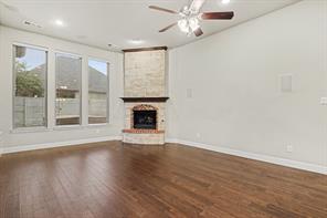 1512 8th Street - Photo 5