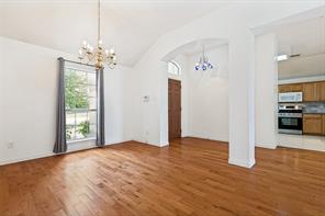 1412 Sleepy Hollow Drive - Photo 10