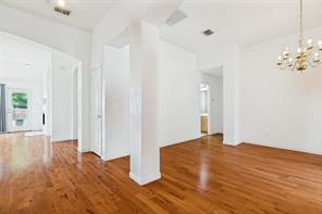 1412 Sleepy Hollow Drive - Photo 14
