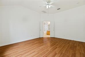 1412 Sleepy Hollow Drive - Photo 15