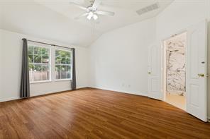 1412 Sleepy Hollow Drive - Photo 16