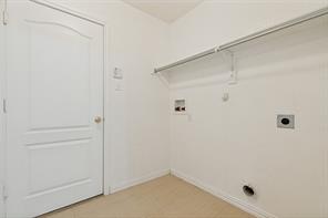 1412 Sleepy Hollow Drive - Photo 24