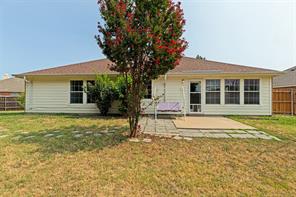 1412 Sleepy Hollow Drive - Photo 4