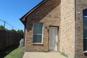 825 Lotus Drive - Photo 4