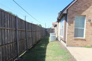 825 Lotus Drive - Photo 5