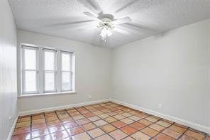 1910 Middle Glen Drive - Photo 28