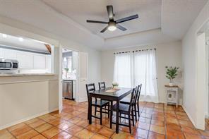 1910 Middle Glen Drive - Photo 5