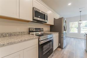 921 Putnam - Photo 14