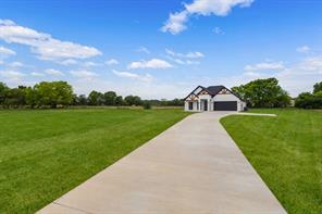 183 Private Road 8642 - Photo 4