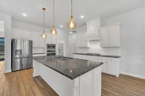 1410 Quincy Drive - Photo 9