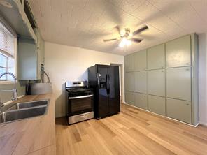122 Robertson Street - Photo 15