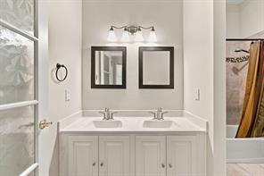 313 Mimosa Drive - Photo 25