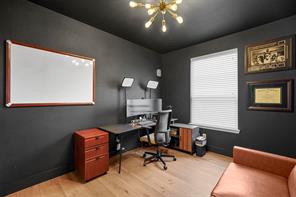 1506 Carnation Street - Photo 27