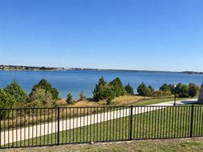 2601 Lafayette Drive - Photo 4
