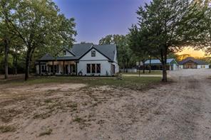 6850 Deer Trail - Photo 2