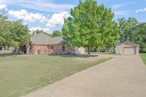 201 Vz County Road 4136 - Photo 2