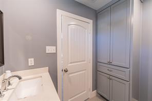 510 Woodlawn Street - Photo 16
