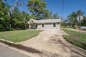 510 Woodlawn Street - Photo 2