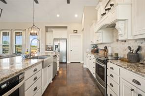1117 County Road 4108 - Photo 12