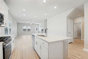2403 Rocky Mountain Drive - Photo 4