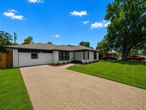 203 Abrams Road - Photo 2