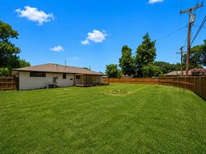 203 Abrams Road - Photo 6