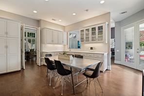5904 Kensington Drive - Photo 10