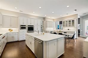 5904 Kensington Drive - Photo 12