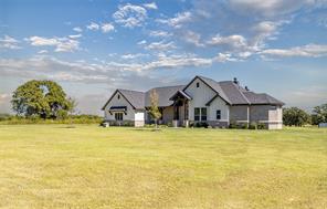 104 Prairie Winds Drive - Photo 2