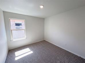 517 Bronze Circle W - Photo 18