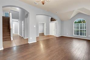 6710 Creek Bend - Photo 12