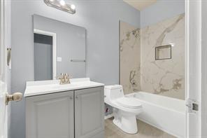 6710 Creek Bend - Photo 14