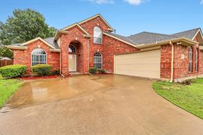 6710 Creek Bend - Photo 2