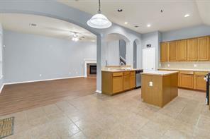 6710 Creek Bend - Photo 6