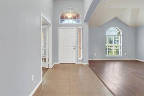 6710 Creek Bend - Photo 8