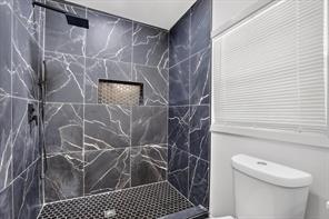71 Crown Road - Photo 17