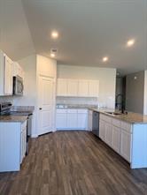 529 Jameson Street - Photo 5