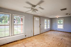 1806 N Link St - Photo 3
