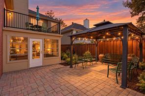 1109 Holly Drive - Photo 2