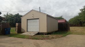 2727 N Hill Terrace - Photo 2