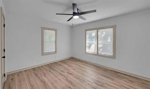 903 E Avenue C - Photo 22