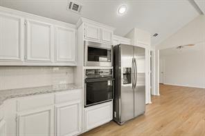 6505 Mission Ridge Road - Photo 11